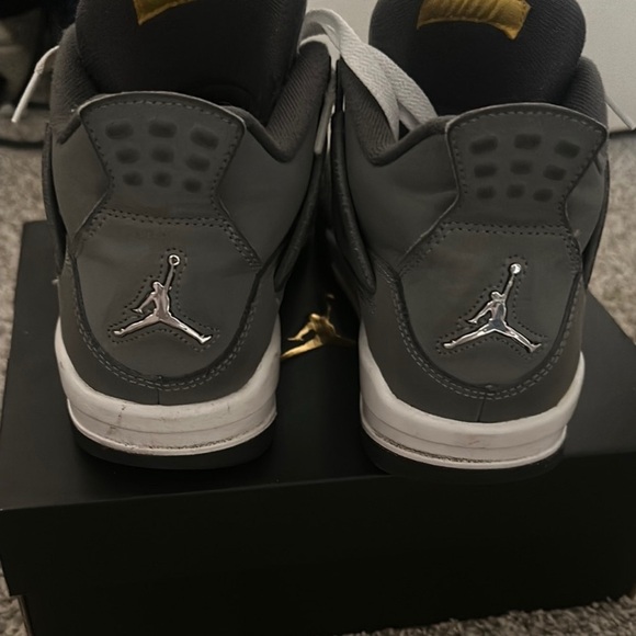 Jordan 4, Retro Cool Gray - Picture 3 of 4